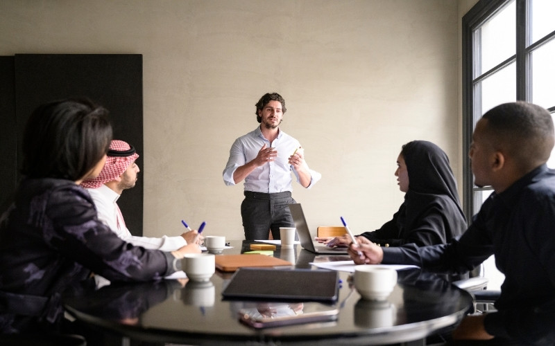 Helping Portsmouth Sales Teams Move from Learning to Leading