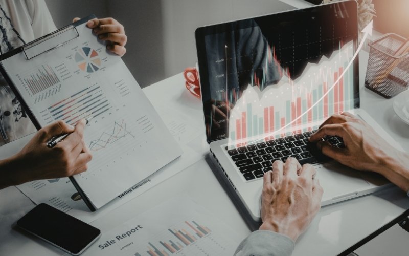 How Our Sales Training Improves Sales Strategy and Team Performance